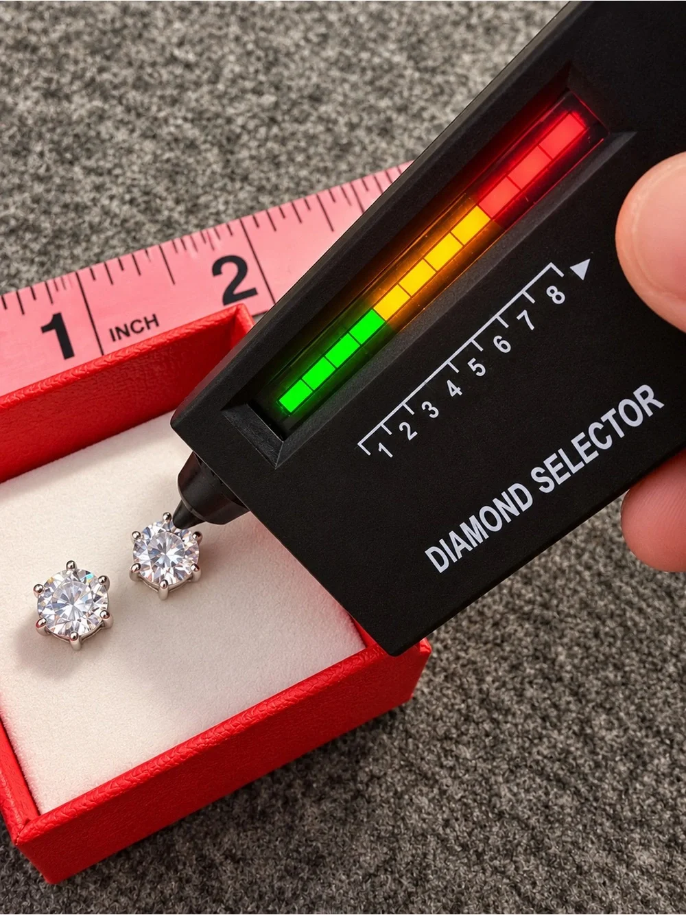 💎 Round Moissanite Solitaire Stud Earrings – Silver Plated